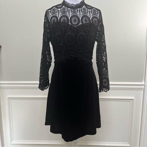 Entro Black Lace and Velvet Dress S - Picture 1 of 9